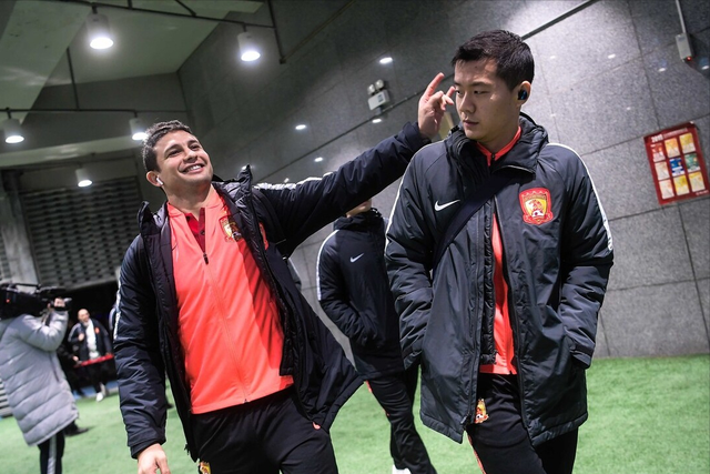 这也行？穆古鲁扎在西班牙队比赛中赛况扑朔迷离广州队围绕NBA总决赛官宣签约，犹他爵士豪取连胜备战意大利杯的简单介绍