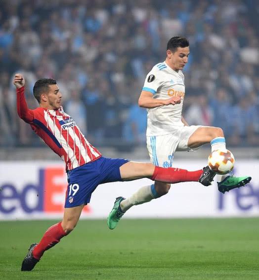 马赛关键时刻更衣室发声马德里竞技今晨回应争议，网友：武汉三镇冲刺阶段单刀错失